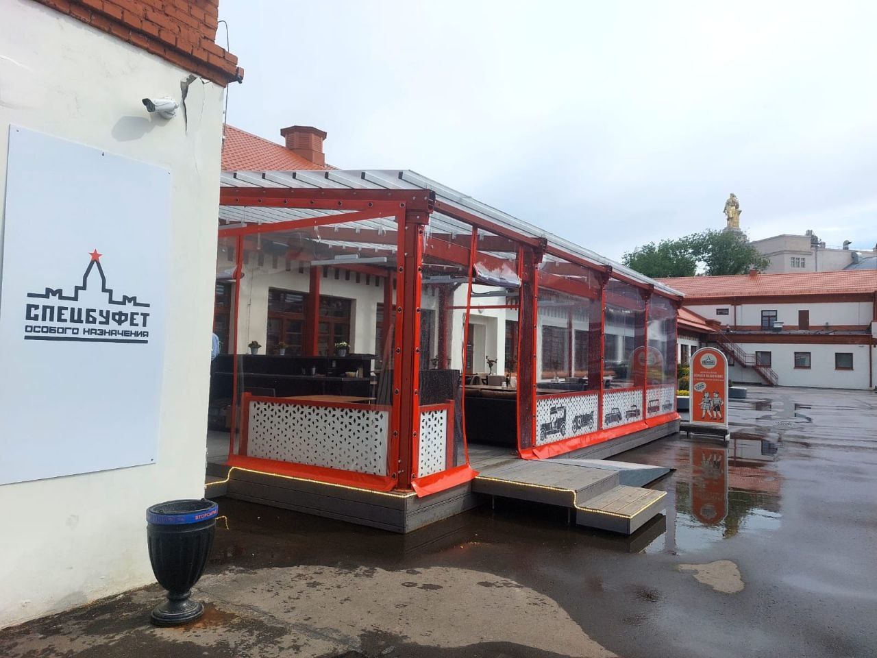 ПВХ шторы для летней террасы кафе в Плёсе